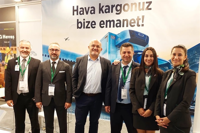 Logistech'te ziyaretçilerimizle buluştuk.
